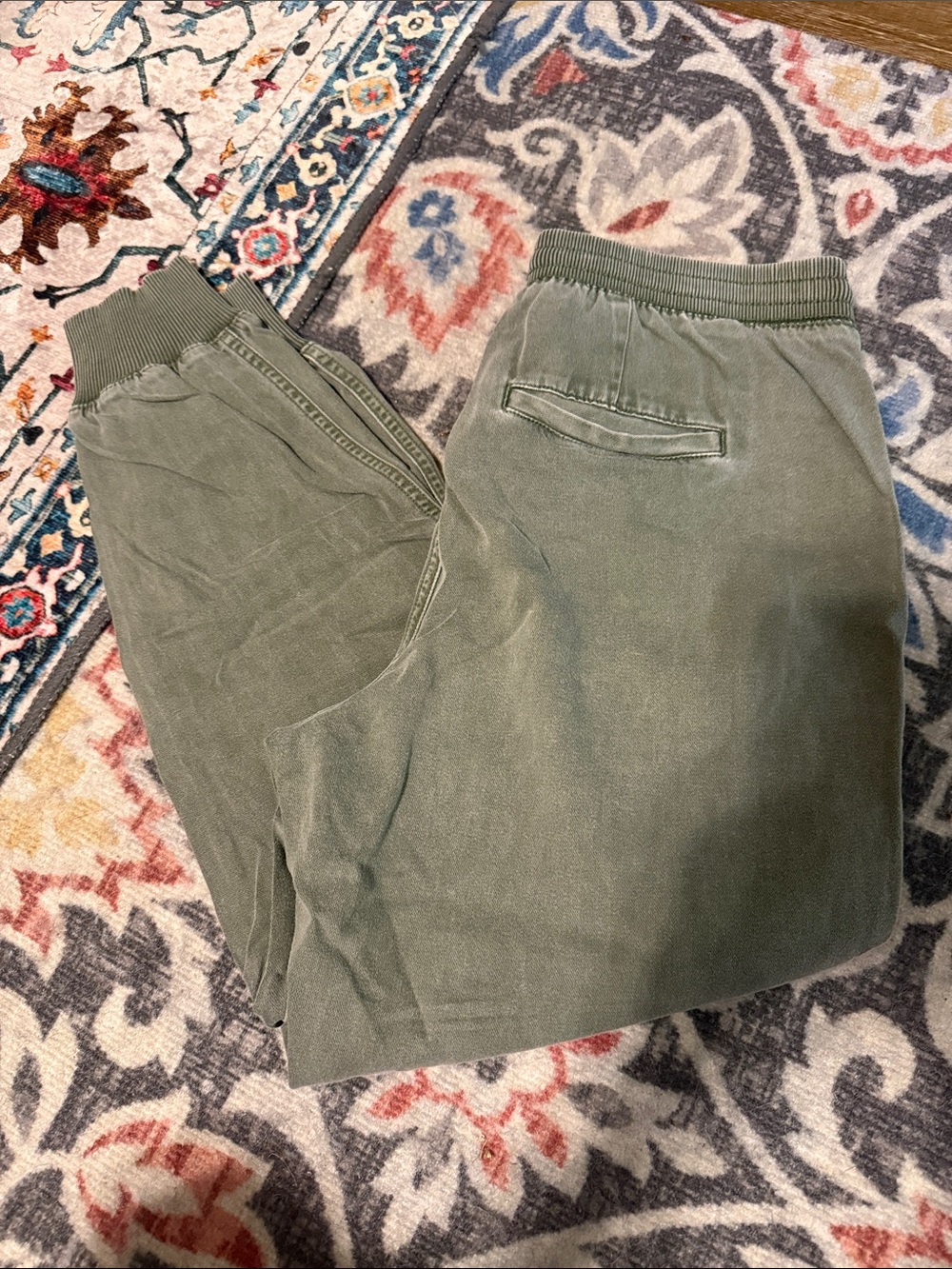 GAP Olive Drawstring Ribbed Cuff Joggers - Picture 2 of 2